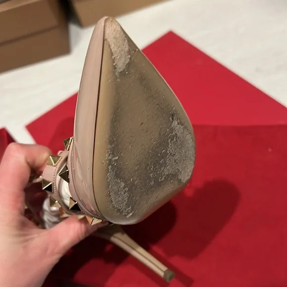 Valentino - Picture 6 of 7